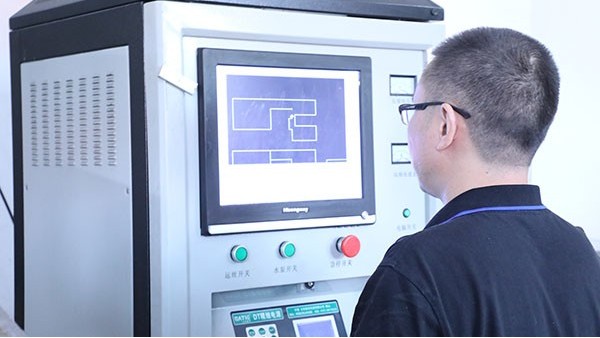 三軸全自動點(diǎn)膠機(jī)