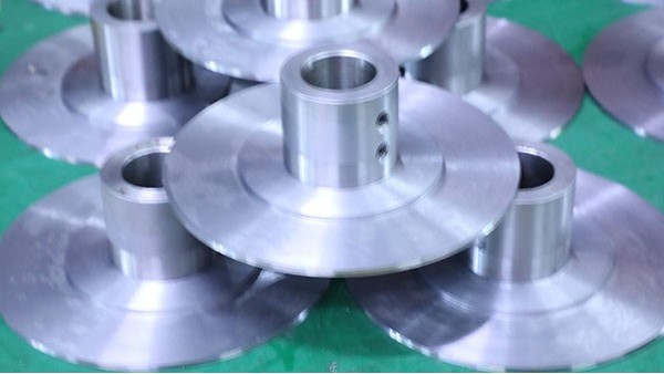 東莞半自動點(diǎn)膠機(jī)