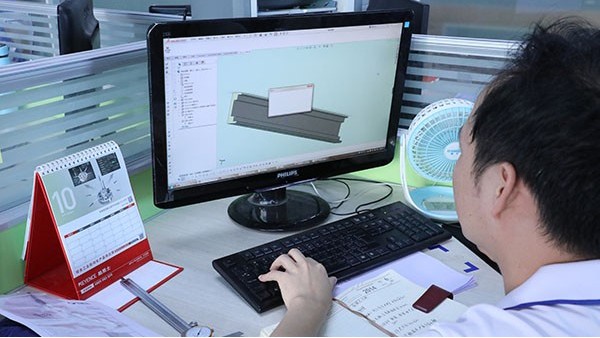 東莞全自動點(diǎn)膠機(jī)