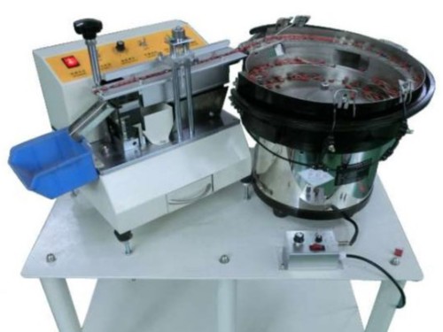 CR-701D自動(dòng)散裝安規(guī)、薄膜、滌能電容剪腳機(jī)