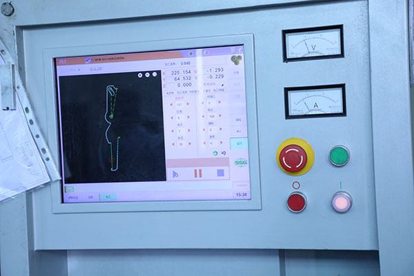 智能視覺(jué)點(diǎn)膠機(jī)廠家