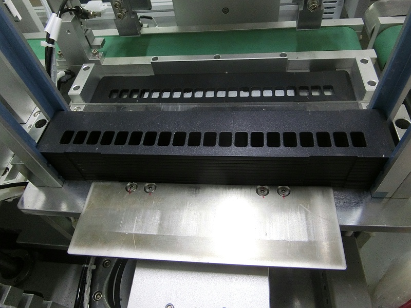 深圳市自動(dòng)點(diǎn)膠機(jī)治具