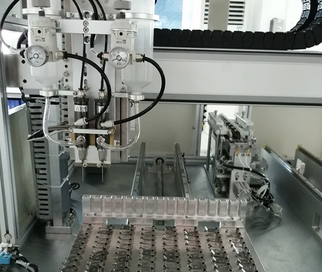 在線式自動點膠機