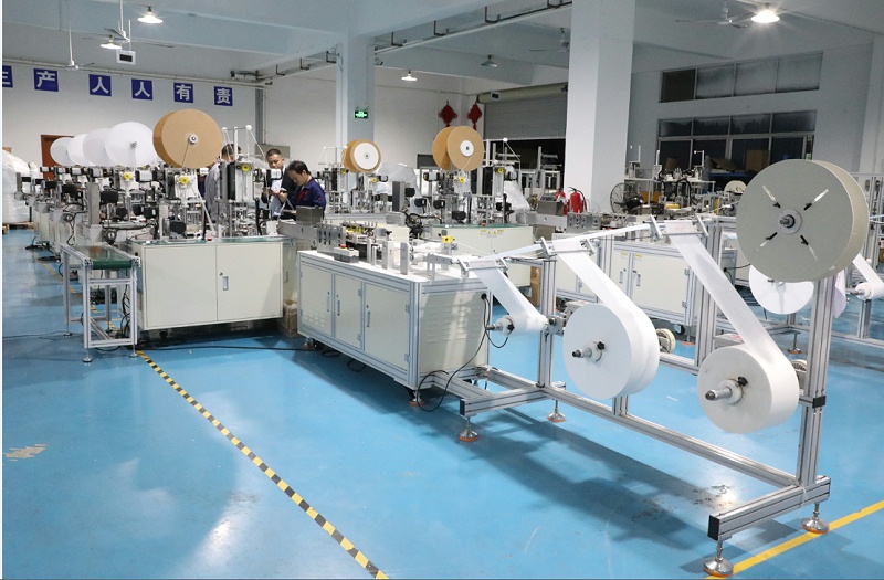 全自動一拖一內耳包邊口罩機整體圖