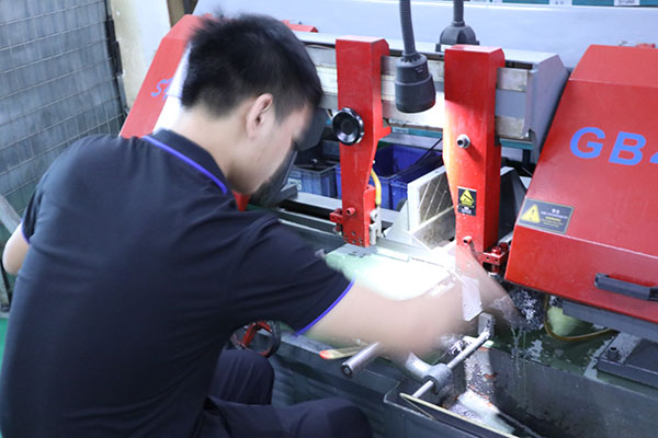 深圳全自動點膠機廠家