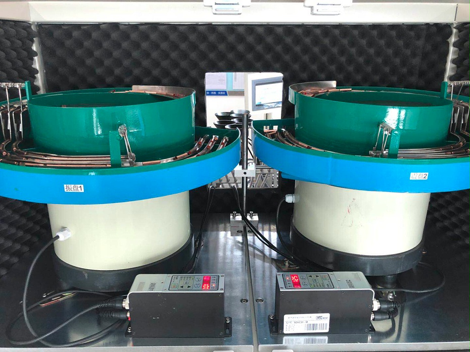 全自動(dòng)高精密點(diǎn)膠機(jī)